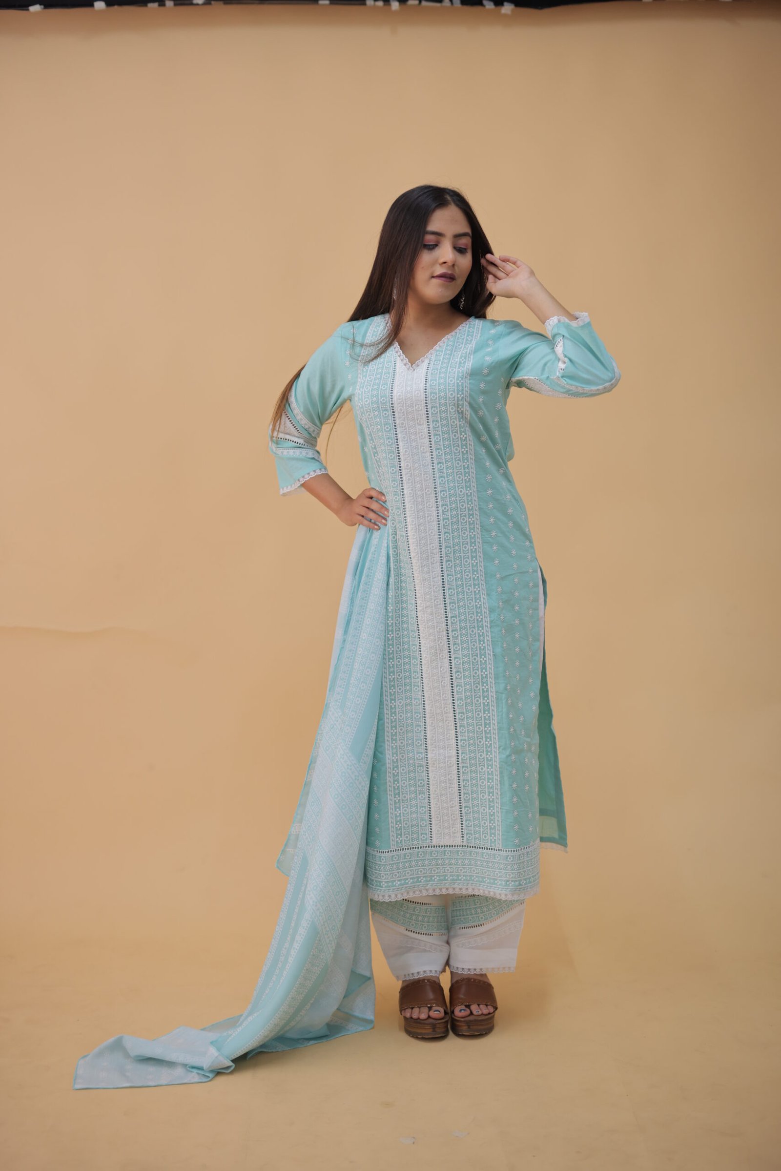 Blue & White Exquisite Cotton Cambric & Maslin Digital Print Kurti Set