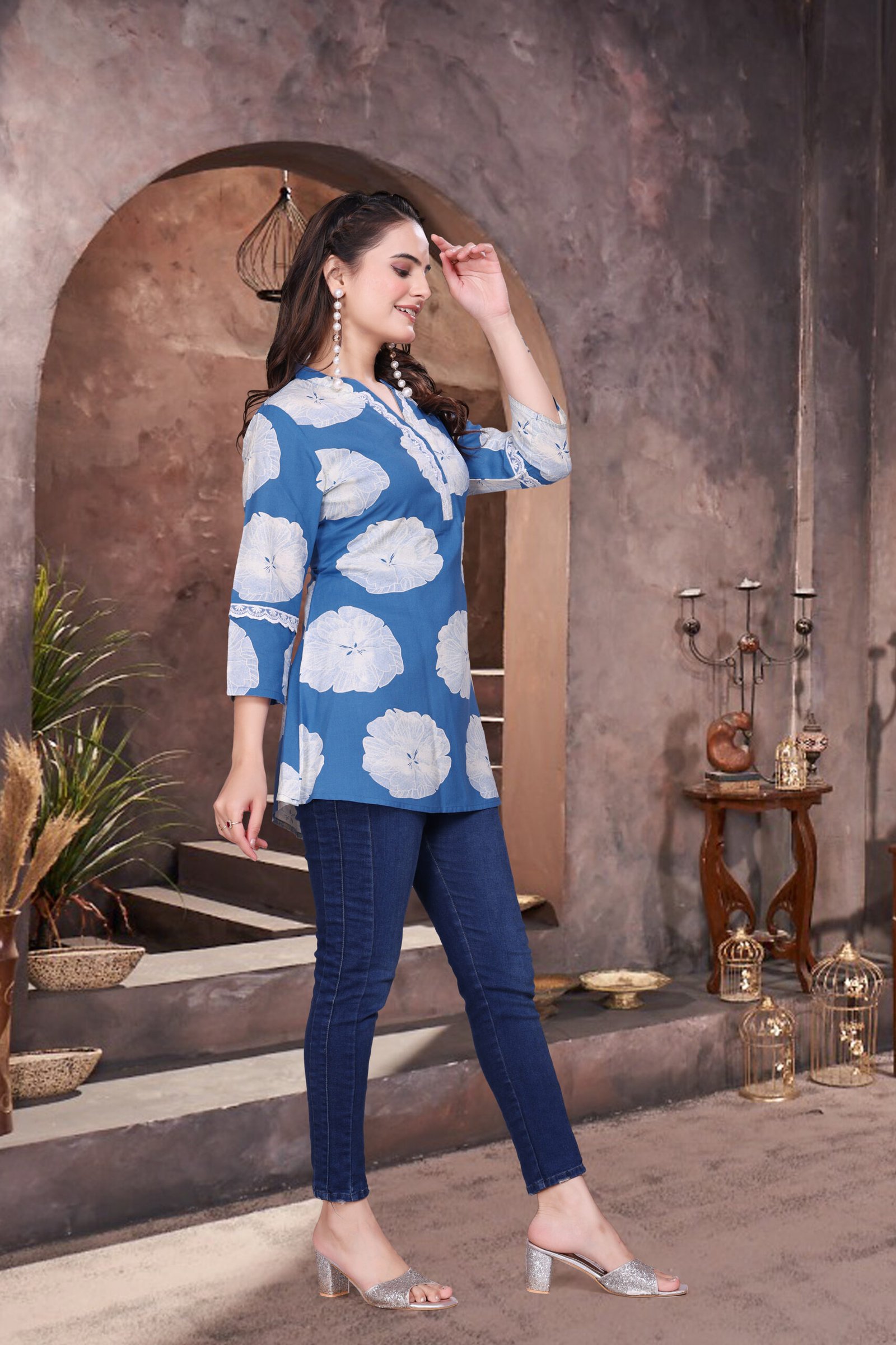 Blue Elegant Rayon Top with Schiffli Lace Detailing - Image 3